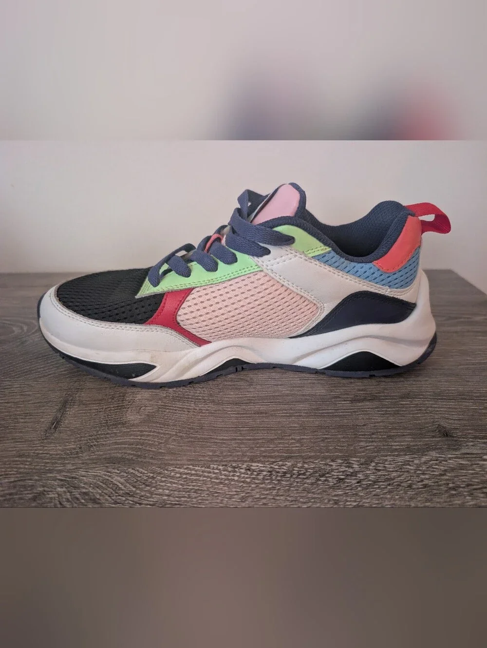 Champion Women's Colorblock Sneakers Size 8